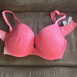 Victoria's Secret Coral Lace Bra